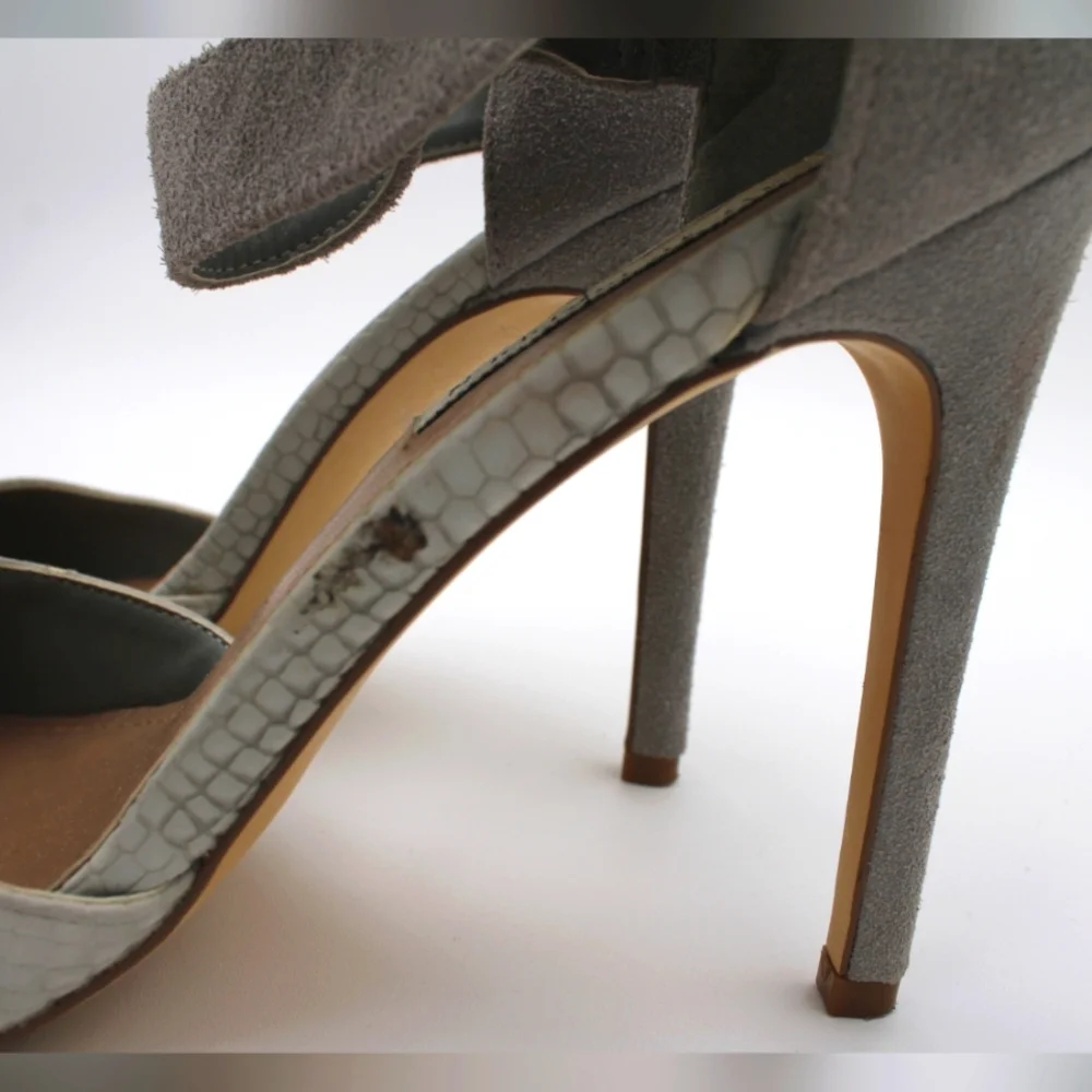 Steve Madden Grey Microsuede Heels – Size 7.5 - Picture 7 of 7